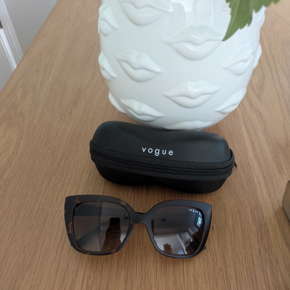 Vogue Brown Sunglasses
